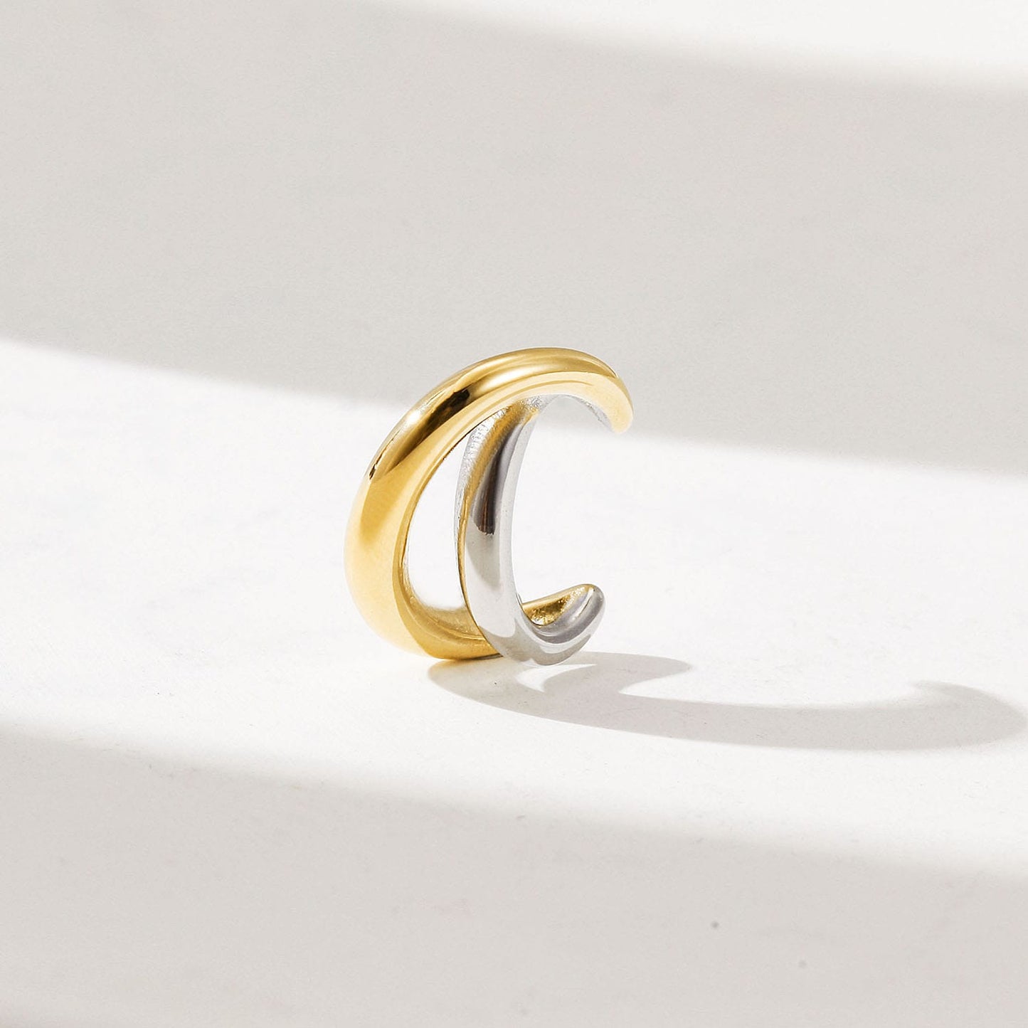 Dual-Tone Twist Ear Cuff