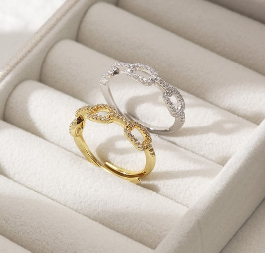 Pavé Link Band Ring -adjustable ring