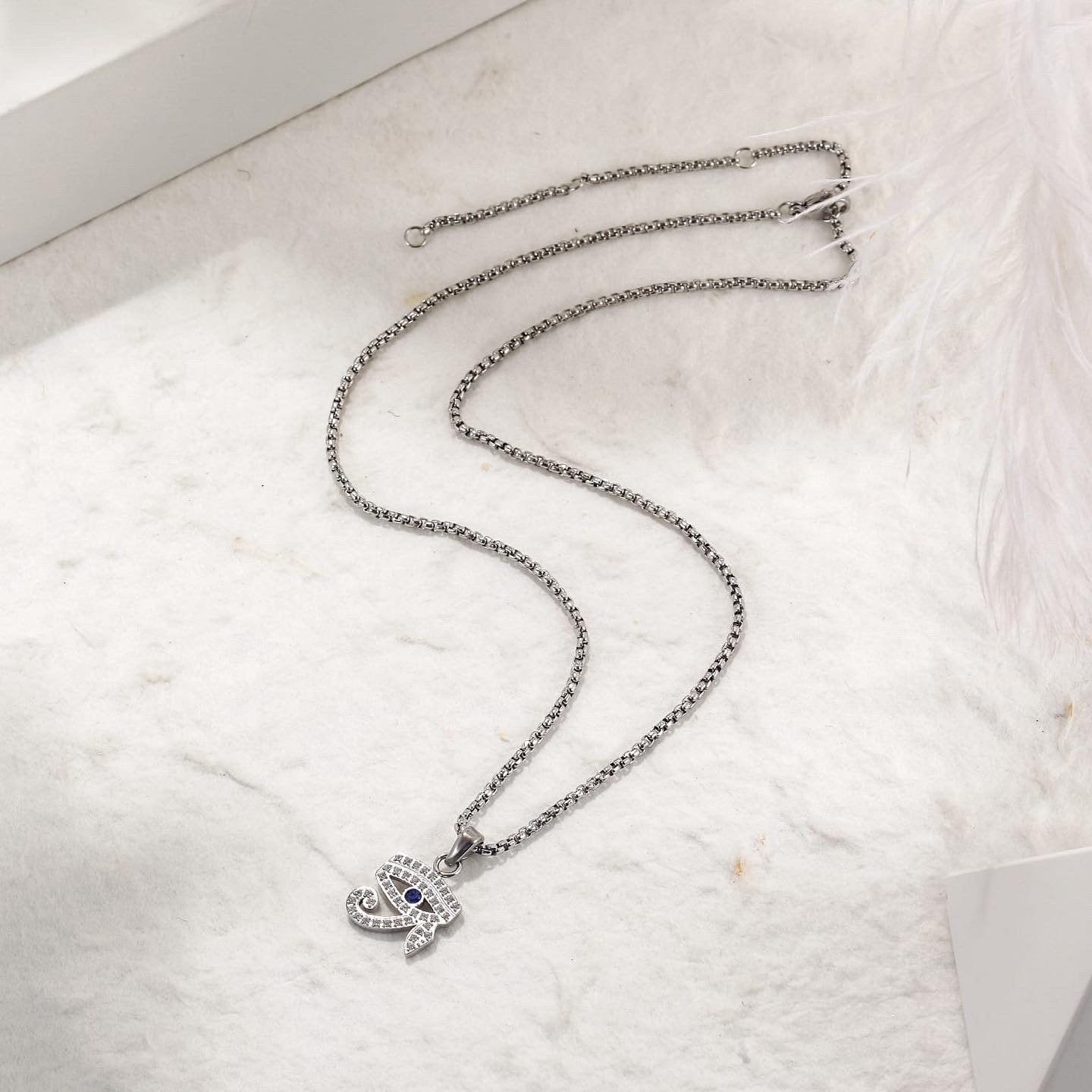 Eye of Horus Pendant Necklace