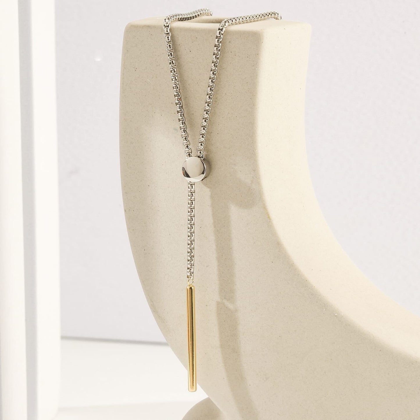 Sleek Bar Lariat Necklace