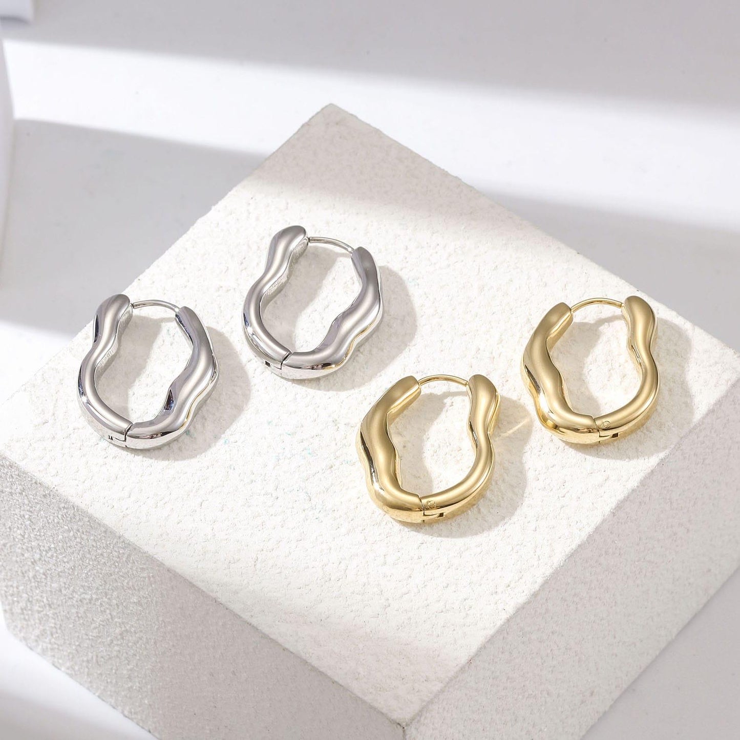 Waive mini hoops