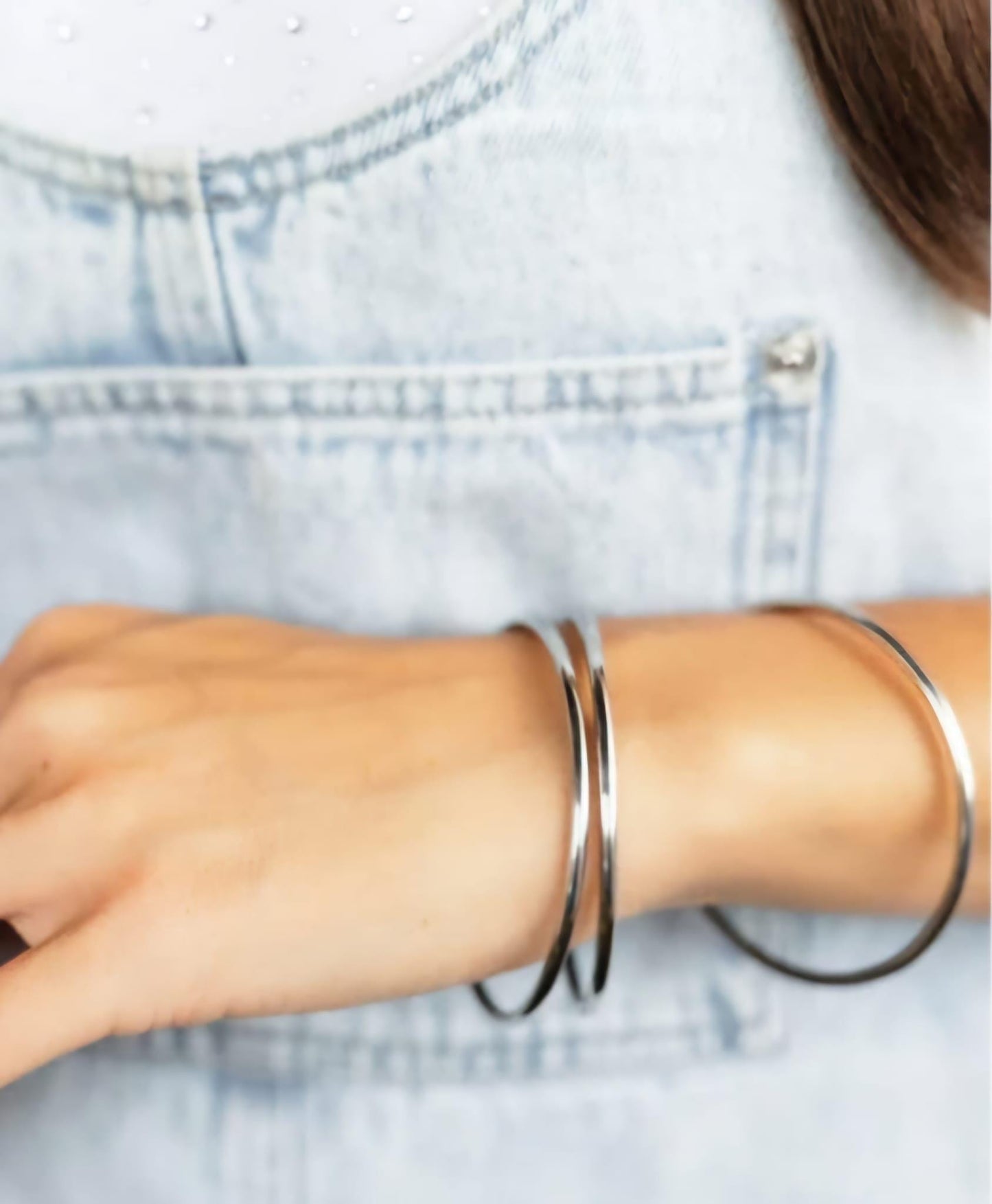 Minimalist Metal Bangle