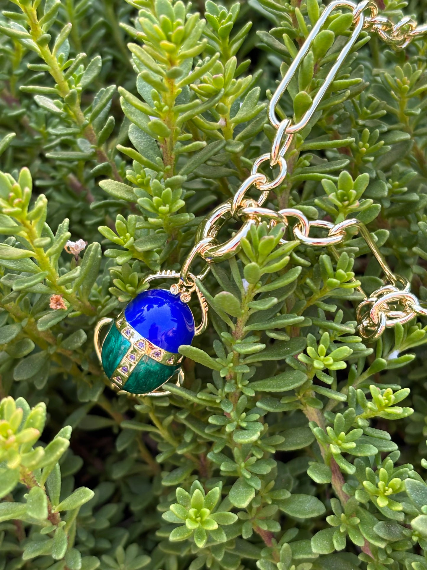Scarab Royale charm