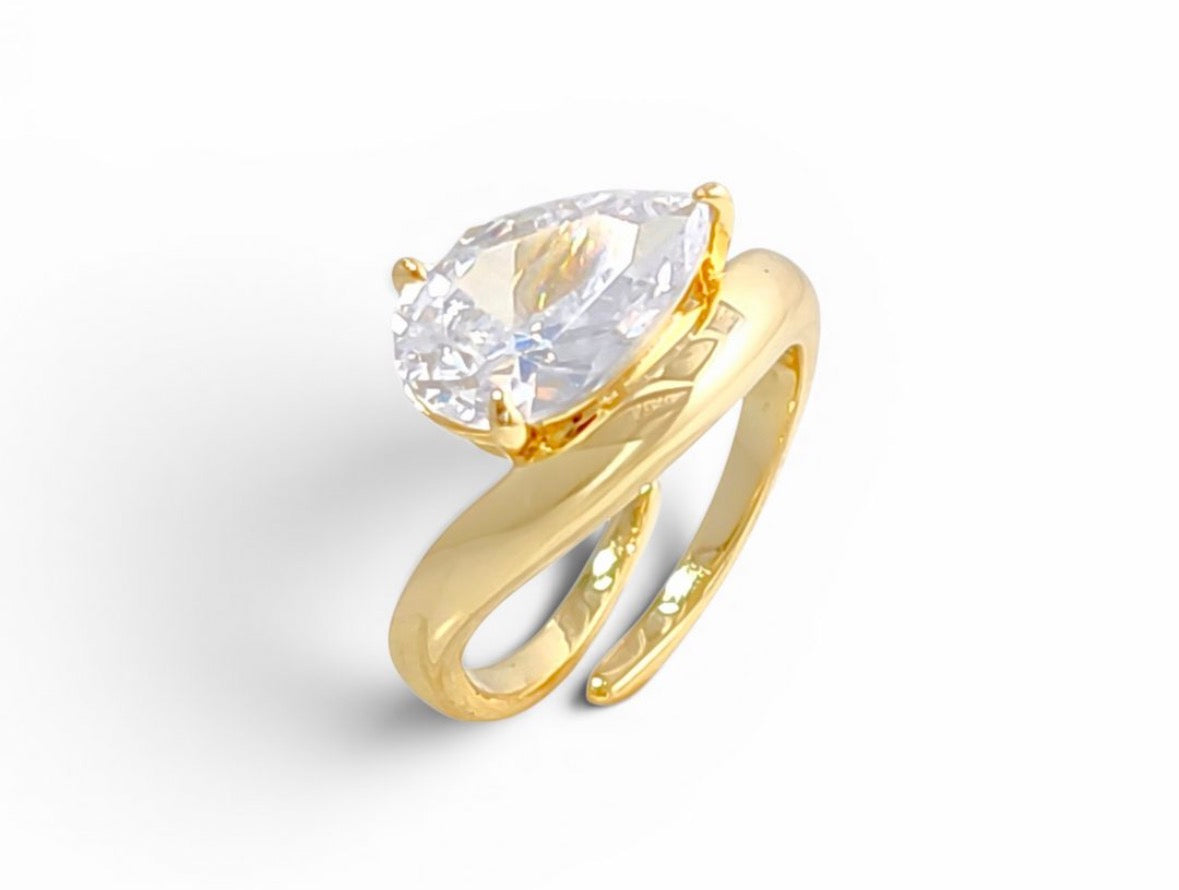 Capri Ring